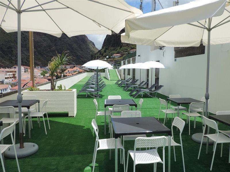 Cheerfulway Bravamar Hotel Ribeira Brava Exteriör bild